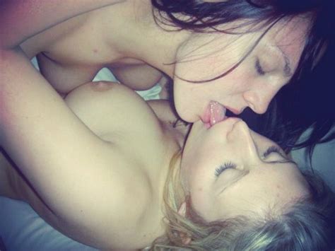 fotos caseras de pendejas trolas desnudas foto casera lesbianas putitas besandose desnudas