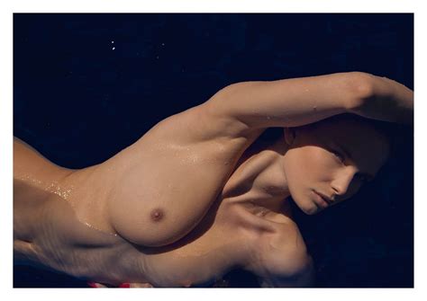 nude pics of karolina szymczak nude naked topless oops imperiodefamosas