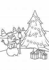 Noel Neige Sapin Weihnachtsszene Malvorlage Bonhomme Scena Kerstmis Semplici Cadeaux Weihnachten Natalizie Kleurplaten Aspettandonatale Stampare Potrebbero Realizzando Palline Creazioni Vostri sketch template