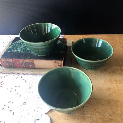 green vintage usa pottery bowls cs rush creek vintage