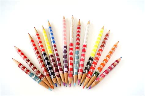 pin  beckey douglas  colored pencils colored pencil set colored