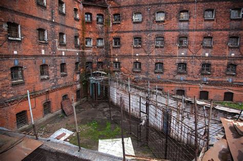 de kresty gevangenis een cellenblok vol russische geschiedenis trouw