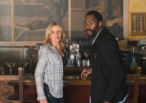 fear the walking dead first look photos from the second half of fear