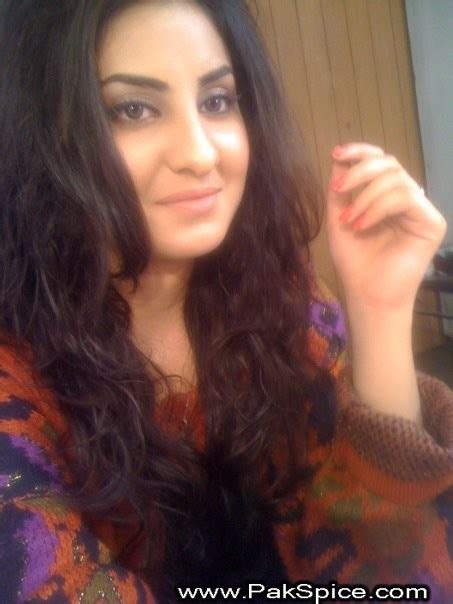 bollywood wallpapers pakistan tv actress model sataesh khan my dream girl