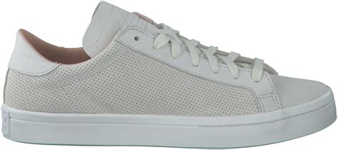 witte adidas lage sneakers courtvantage heren sneaker adidas schoenen