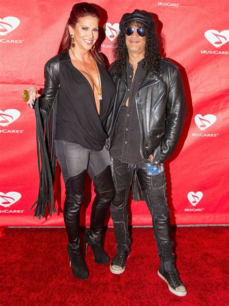 Slash And Perla Ferrar Split Guns N’ Roses Guitarist And Wife Headed For