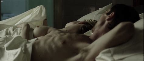Nude Video Celebs Jennifer Jason Leigh Nude The
