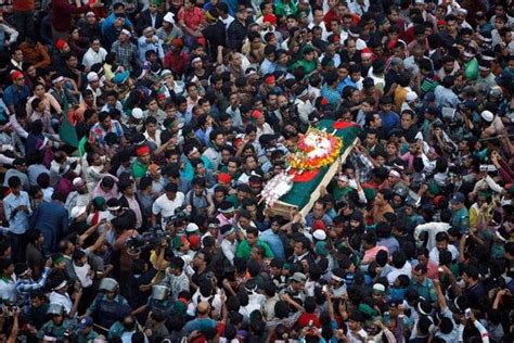 Vast Throng In Bangladesh Protests Killing Of Activist The New York Times