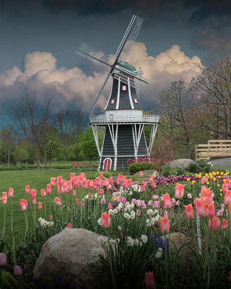 dutch windmill  windmill island  holland michigan photograph  randall nyhof fine art america
