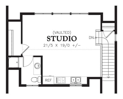 traditional style house plan  beds  baths  sqft plan   garage studio garage