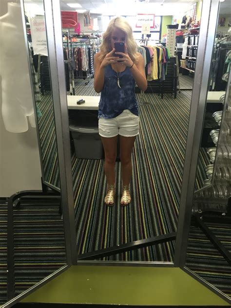 Pin By Olivia Walker On Cute Clothing Mirror Selfie Cute Clothes
