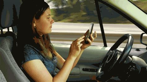 Hot Tips On Breaking The 0 10 Habit Of Using Your Phone Behind The Wheel