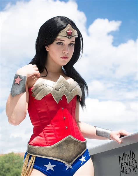 Top 4 Amazing Wonder Woman Cosplay Rolecosplay