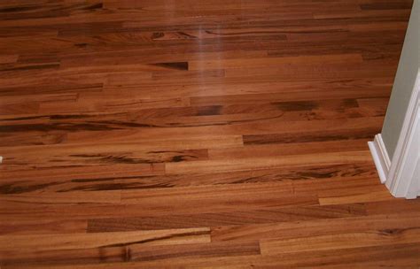 peel  stick vinyl flooring    wood flooring tips