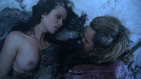 Naked Gwendoline Taylor In Spartacus War Of The Damned