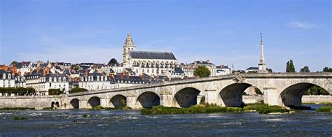 blois jlzkhf zbvm    top attractions   loire valley  majestic chateau