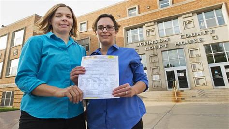 same sex marriage licenses can be issued in johnson county