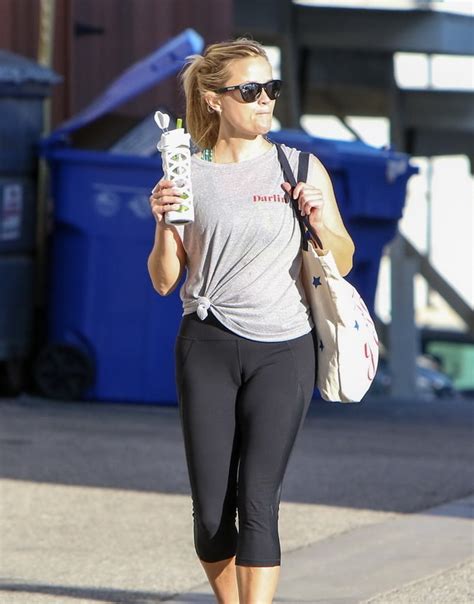 Reese Witherspoon Serious Cameltoe While Out In Los