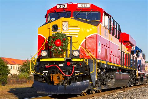 florida east coast railway christmas train set  roll  florida