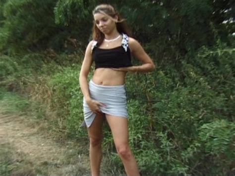 pretty girl pees in the forest free porn videos youporn