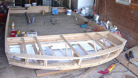scooter  gary burch boatbuilders site  glen lcom