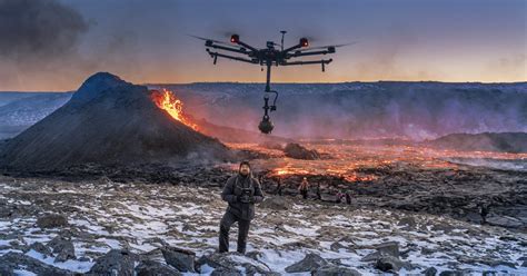 duo captures    vr drone video  icelands volcano petapixel