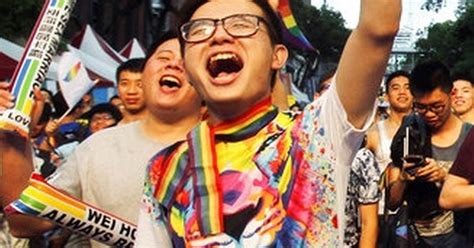 Taiwan Becomes 1st In Asia To Recognize Same Sex Marriage
