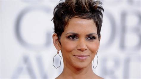 the many movie injuries of halle berry den of geek