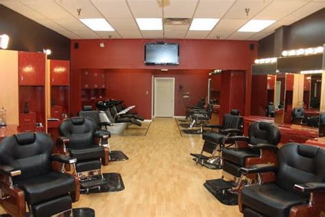 visit  barbers lounge  upscale barbershop  caters  men