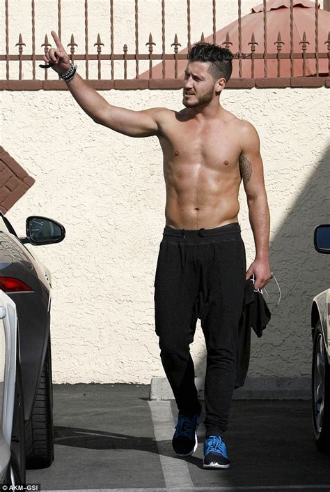 dancing with the stars val chmerkovskjy gets shirtless after workout daily mail online