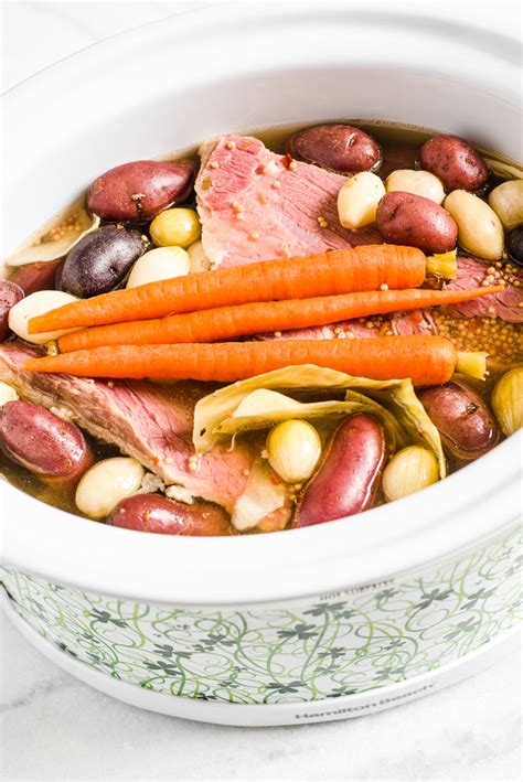 slow cooker corned beef and cabbage everyday good thinking