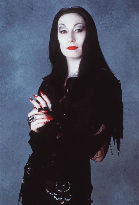 The Ultimate Guide To Goth Fashion Icons Blackrose News