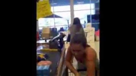 hot chick upskirt at the grocery store porn videos