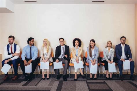 hire employees   competitive job market