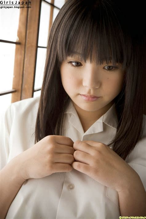 ai shinozaki cute school girl uniform