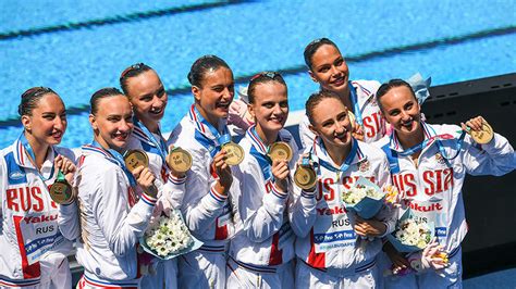 russia s synchronized swimmers continue dominance with latest gold at world championships — rt