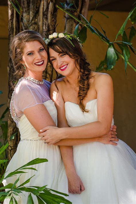 Lesbian Wedding Lesbian Wedding Dating Marriage Love And Marriage
