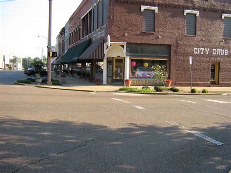 dyersburg tn  famous  pharmacy downtown photo picture image