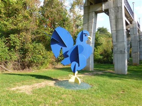 photo ops roadside attraction blue hen statue newark de