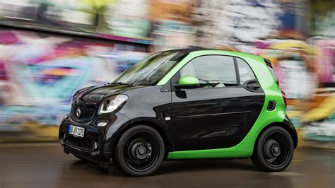 smart fortwo electric drive revealed