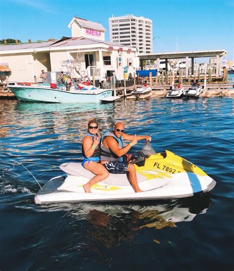 destin x pontoons and jet skis find things to do in destin