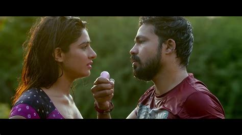 Shikari Marathi Movie Trailer The Return Of Erotic Comedy In Marathi