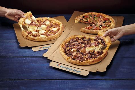 dominos pizza lanza la  cheddapeno roll restauracion news