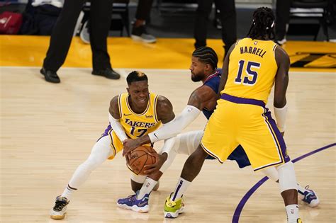los angeles lakers lakers takes