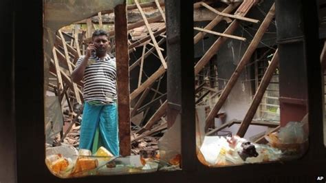 Sri Lanka Riots One Killed As Buddhists Target Muslims Bbc News