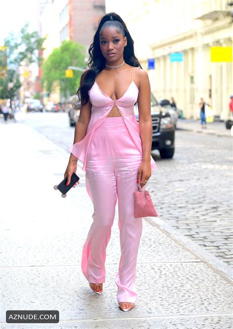 Keke Palmer Sexy Shopping In Soho On Wednesday Looking Stunning In A
