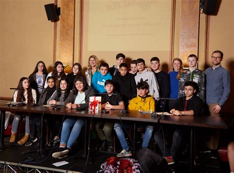 praesentation des neuen schulhausromans schule auf der veddel