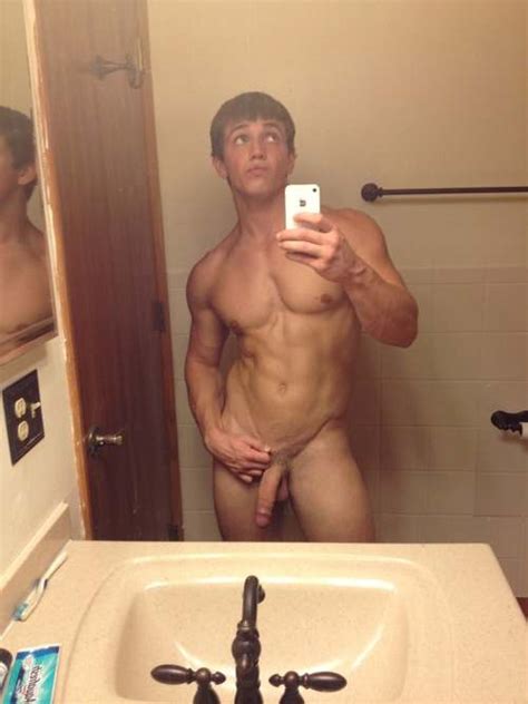 naked man selfie 6 softcore gay