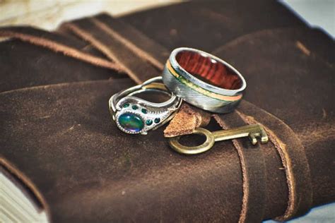 vintage fashion accessories   jewelry box cozinest