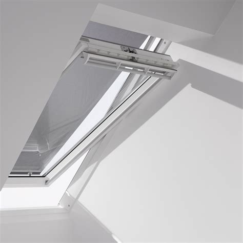 velux dachfenster rollos jalousien plissees markisen